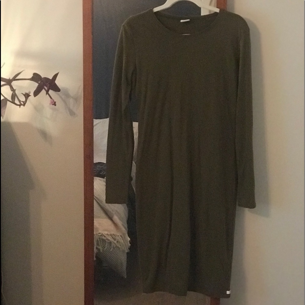 Body con olive green dress